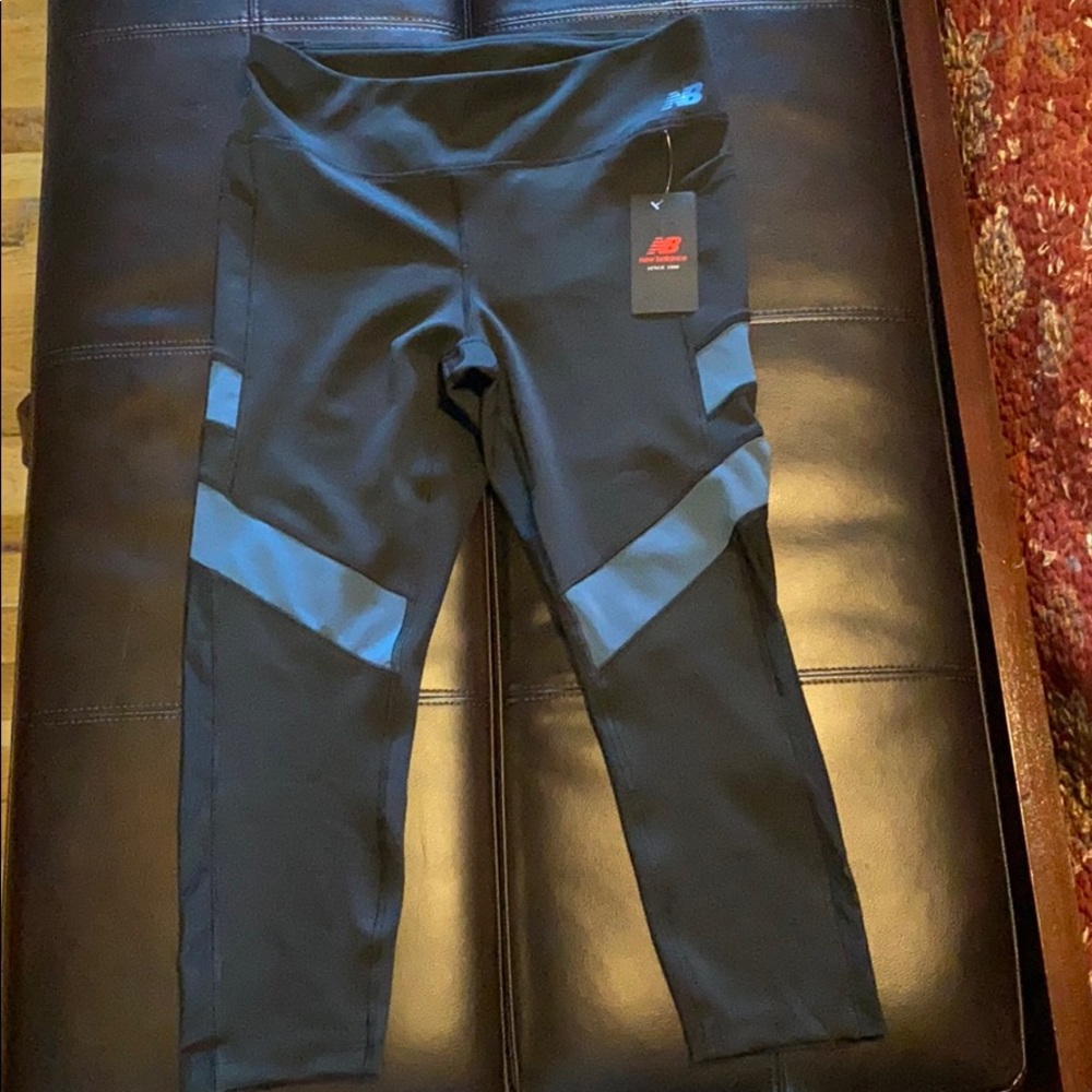 New Balance Cropped Leggings